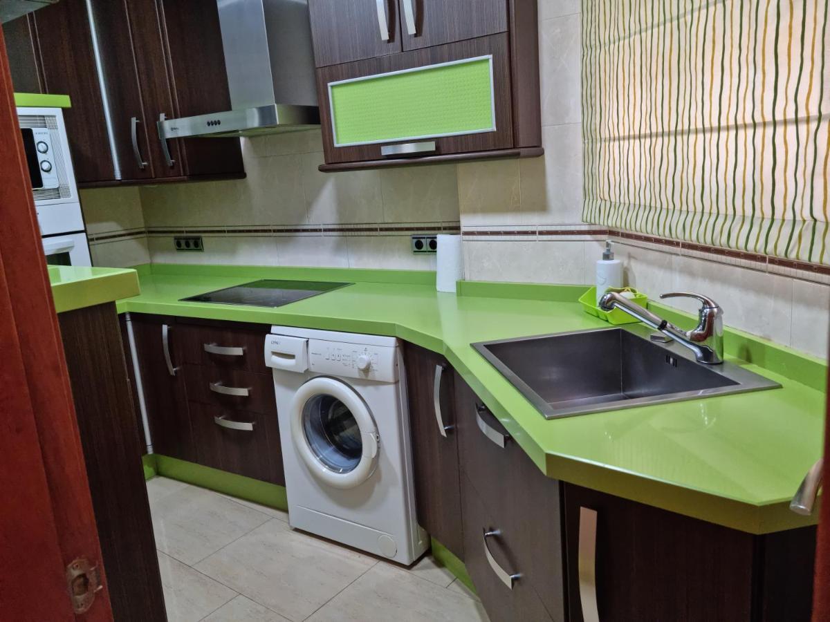 Penuelas Apartment Lucena Ngoại thất bức ảnh