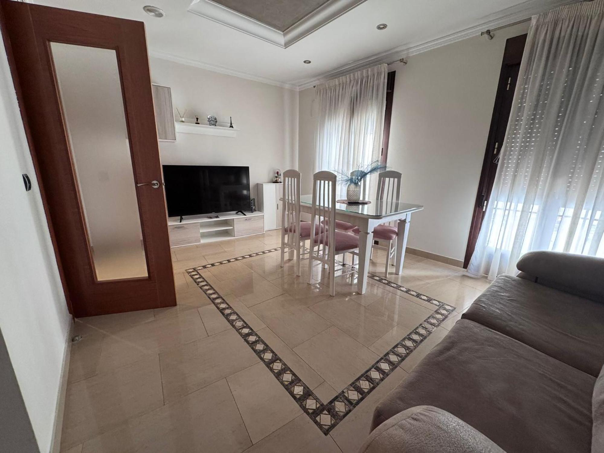 Penuelas Apartment Lucena Ngoại thất bức ảnh
