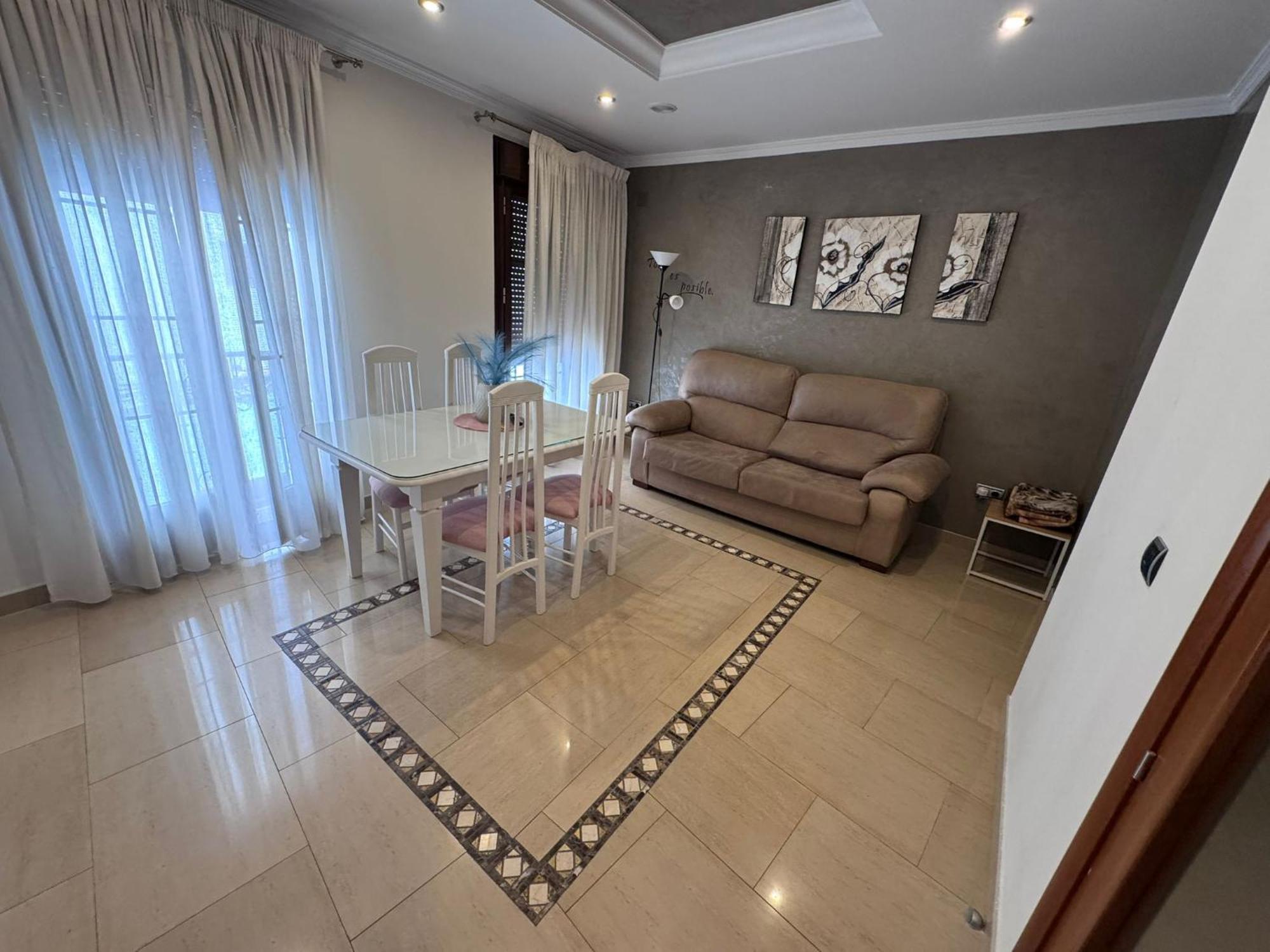Penuelas Apartment Lucena Ngoại thất bức ảnh